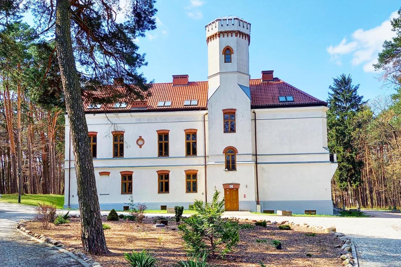 Dobry Zakatek Dom Rekolekcyjny Hotel Konstancin-Jeziorna Exterior photo
