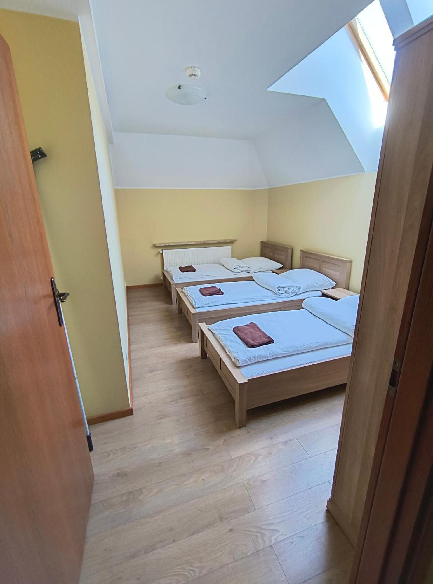 Dobry Zakatek Dom Rekolekcyjny Hotel Konstancin-Jeziorna Exterior photo